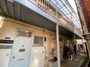 スターハイム中山【1階】の外観