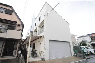 エステービルの画像
