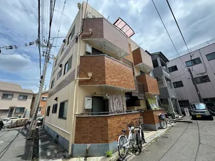 ファミール三井【2階】の外観