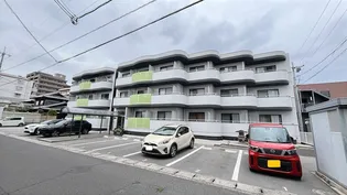 ベンハウス今【1階】の外観