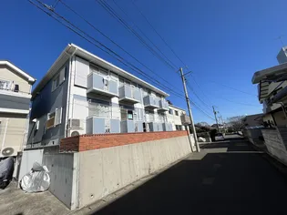 メロウヒルズ【1階】の外観