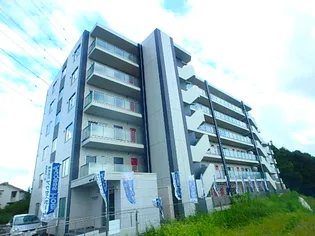 PLACIDES【3階】の外観