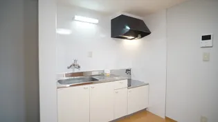 メゾン新町【4階】のキッチン