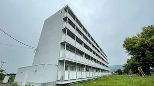 ビレッジハウス烏山 2号棟【4階】の外観