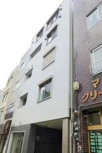 Piara本郷【3階】の外観