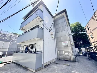 M-STAGE-IIIの外観