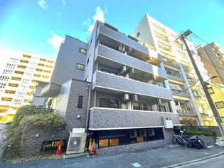 カメリア新目白【2階】の外観