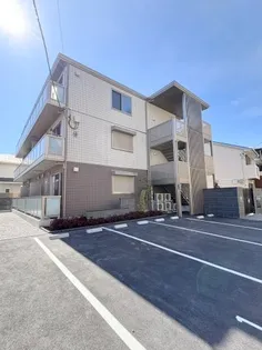 神奈川県横浜市鶴見区菅沢町【アパート】の外観