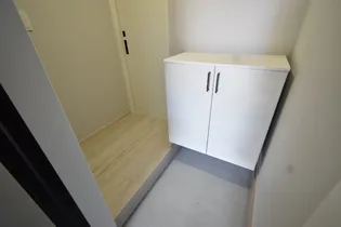 EPCOT・SPACE【1階】の玄関