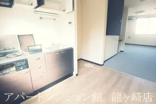 レオネクストエスポワール愛戸【1階】のキッチン