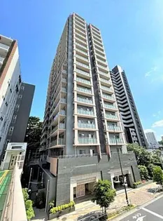東京都港区高輪1【マンション】の外観