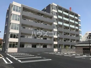 グランデ・カーサ【2階】の外観