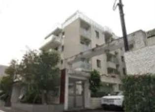 ロイヤルシーズン新宿柏木【1階】の外観