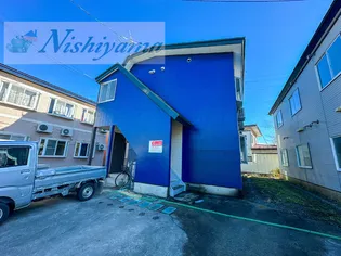 ニュークリアハイム【2階】の外観