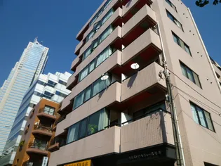 ウエストアベニュー代々木【2階】の外観