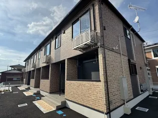 シャトーハイツJ【1階】の外観