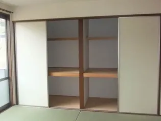 シャーメゾン矢野 A棟【2階】の内装