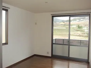 シャーメゾン矢野 A棟【2階】の居間