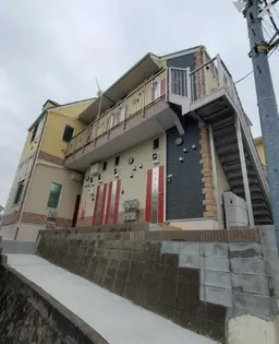 神奈川県横浜市鶴見区上の宮2【アパート】の外観