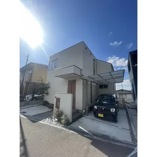 大阪府高槻市日吉台五番町【一戸建】の外観