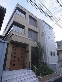 アーバンコート神楽坂【1階】の外観