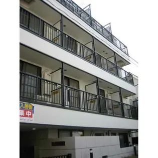 レヤーノ新宿の画像