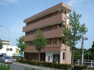 ハイヴ中川の画像
