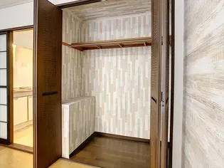 カレッジール351【1階】の内装