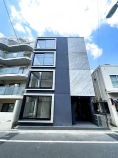 trias283【1階】の外観