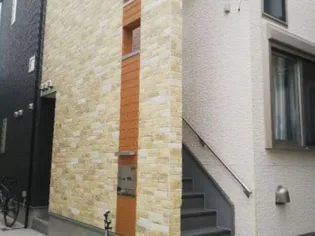 東京都中野区中央2【アパート】の外観