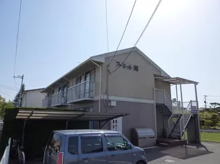 ファミール岡【2階】の外観
