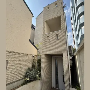 東京都目黒区柿の木坂1【一戸建】の外観