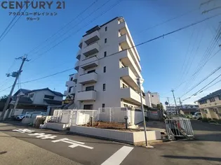 セントラル第2東園田【4階】の外観