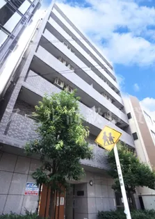 スカイコート三田慶大前壱番館【6階】の外観