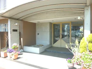 コートエスタ【1階】の地図