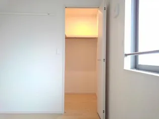 サニーレジデンス B【2階】の内装