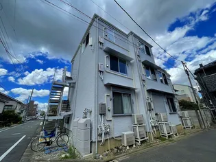 AMBERの画像