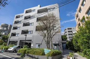 東京都新宿区西早稲田2【マンション】の外観