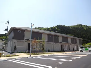 ロイヤルタウン篠山口 B棟の画像
