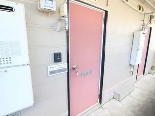 ソレイユハイツ【2階】の玄関