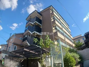 プレステージ富雄の画像