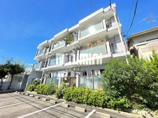 ナビシティ牧の里【3階】の外観