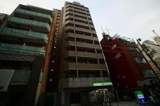 LUMIEC un KAGURAZAKA ルミークアン神楽坂【1階】の外観