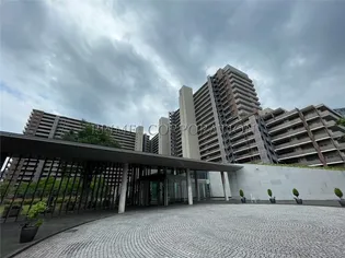 ニュートンプレイスノースコートの画像