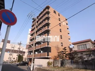 マンション蔵【4階】の外観