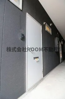 zonkey【1階】の玄関