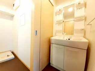 メゾン ド ソレイユ 壱番館【2階】の内装