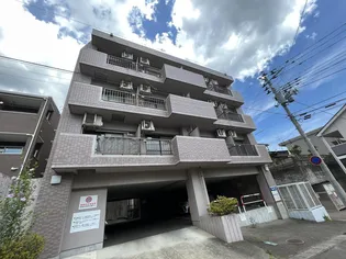 グリーンハピー泉中央【3階】の外観