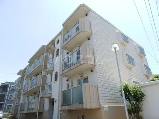 市川グリーンタウン鈴【3階】の外観