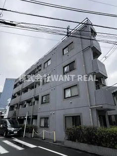 スカイコート新宿第3【4階】の外観